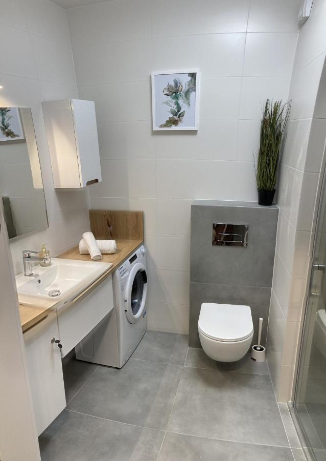 Apartament Studio Perla 2 Lublin Bagian luar foto